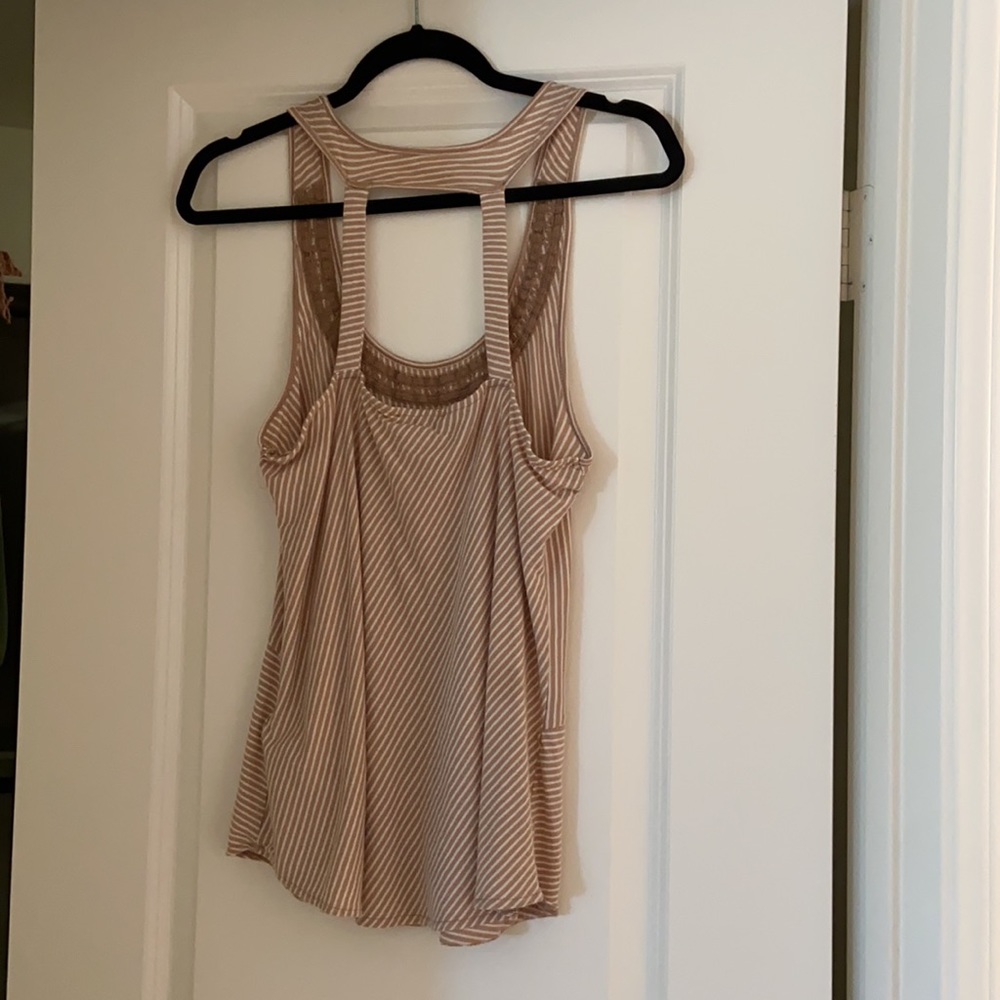 Tank top - Picture 2 of 3